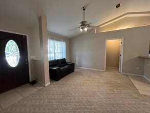 625 SW Beth Dr in Lake City, FL - Building Photo - Building Photo