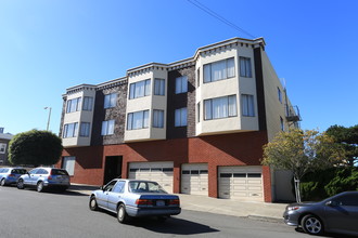 Sunset Dental And Chiropractic in San Francisco, CA - Building Photo - Building Photo