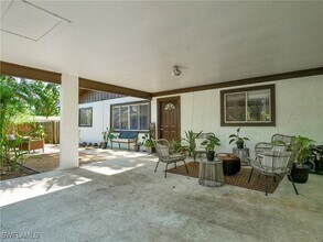 1536 Alhambra Dr in Ft. Myers, FL - Building Photo - Building Photo