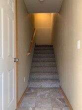 387 NE Kingwood in Waukee, IA - Foto de edificio - Building Photo