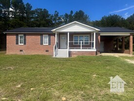 478 Munns Mill Rd in Jefferson, SC - Building Photo