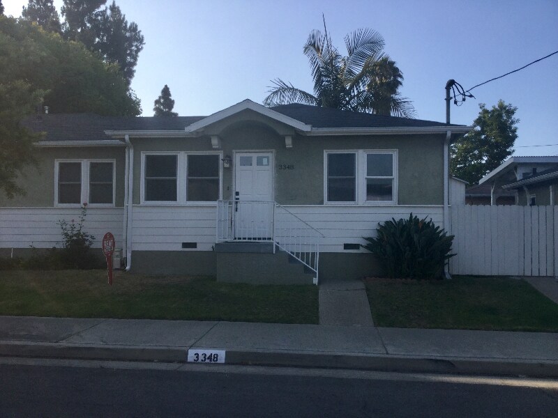 3348 Helms Ave in Culver City, CA - Building Photo