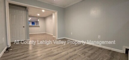 1922 Glendale Ave in Bethlehem, PA - Building Photo - Building Photo