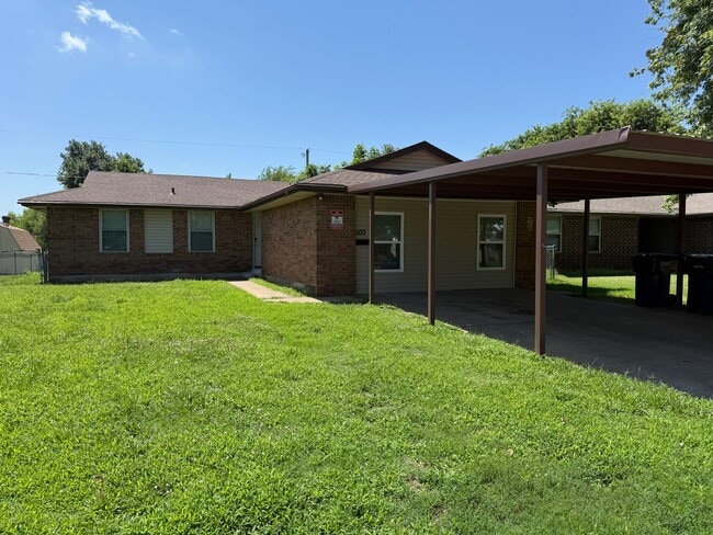 property at 1100 Straka Terrace