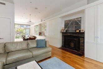 362 State St in Brooklyn, NY - Building Photo - Interior Photo