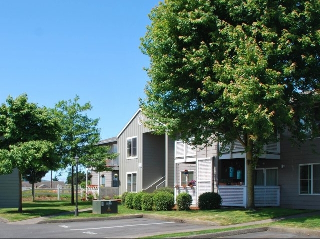 Champion Park in Tillamook, OR - Building Photo