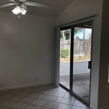 20 Betsey Way in Chico, CA - Building Photo - Building Photo