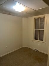 801 N 3rd St, Unit 2 in Ishpeming, MI - Foto de edificio - Building Photo