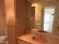 4050 Linwood Dr photo'