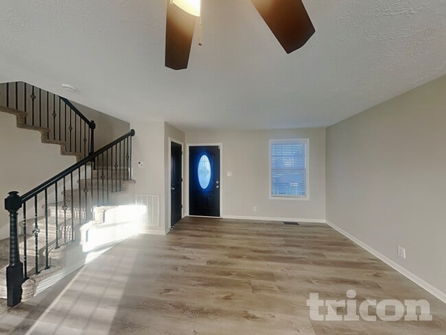 1304 Golden Eagle Way in Clarksville, TN - Building Photo - Building Photo