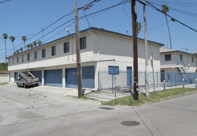 802 W 164th St in Gardena, CA - Building Photo - Building Photo