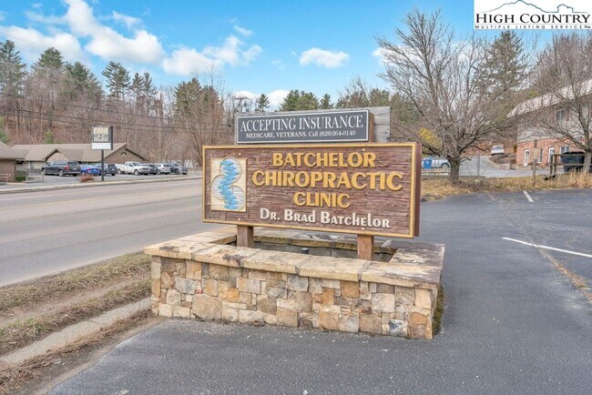 483 NC-105 in Boone, NC - Building Photo - Building Photo