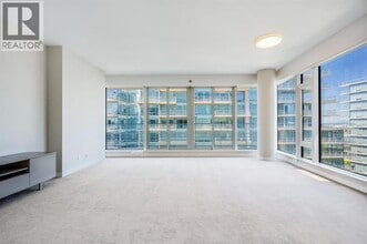 5199 Brighouse Way in Richmond, BC - Building Photo - Building Photo