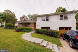 9420 Holland Ave in Bethesda, MD - Building Photo - Building Photo