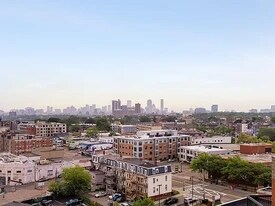 15 North Beacon St, Unit 1012 in Boston, MA - Building Photo