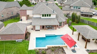 2034 Baker Estates Dr in Houston, TX - Building Photo