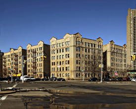 3235 Grand Concourse in Bronx, NY - Building Photo - Building Photo