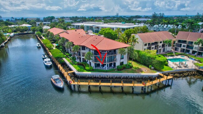 property at 800 Andrews Ave