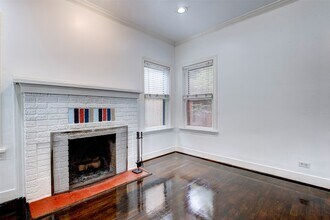 2415 Elmen St in Houston, TX - Building Photo - Building Photo