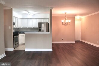 103 Woodhollow Dr in Evesham, NJ - Building Photo - Building Photo