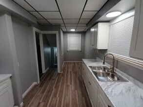 15857 Evanston St in Detroit, MI - Foto de edificio - Building Photo