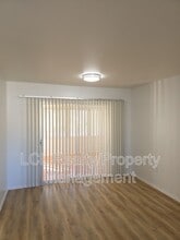 27111 Wentworth Dr in Menifee, CA - Building Photo - Building Photo