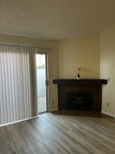 1313 Floyd Ave in Modesto, CA - Building Photo - Building Photo