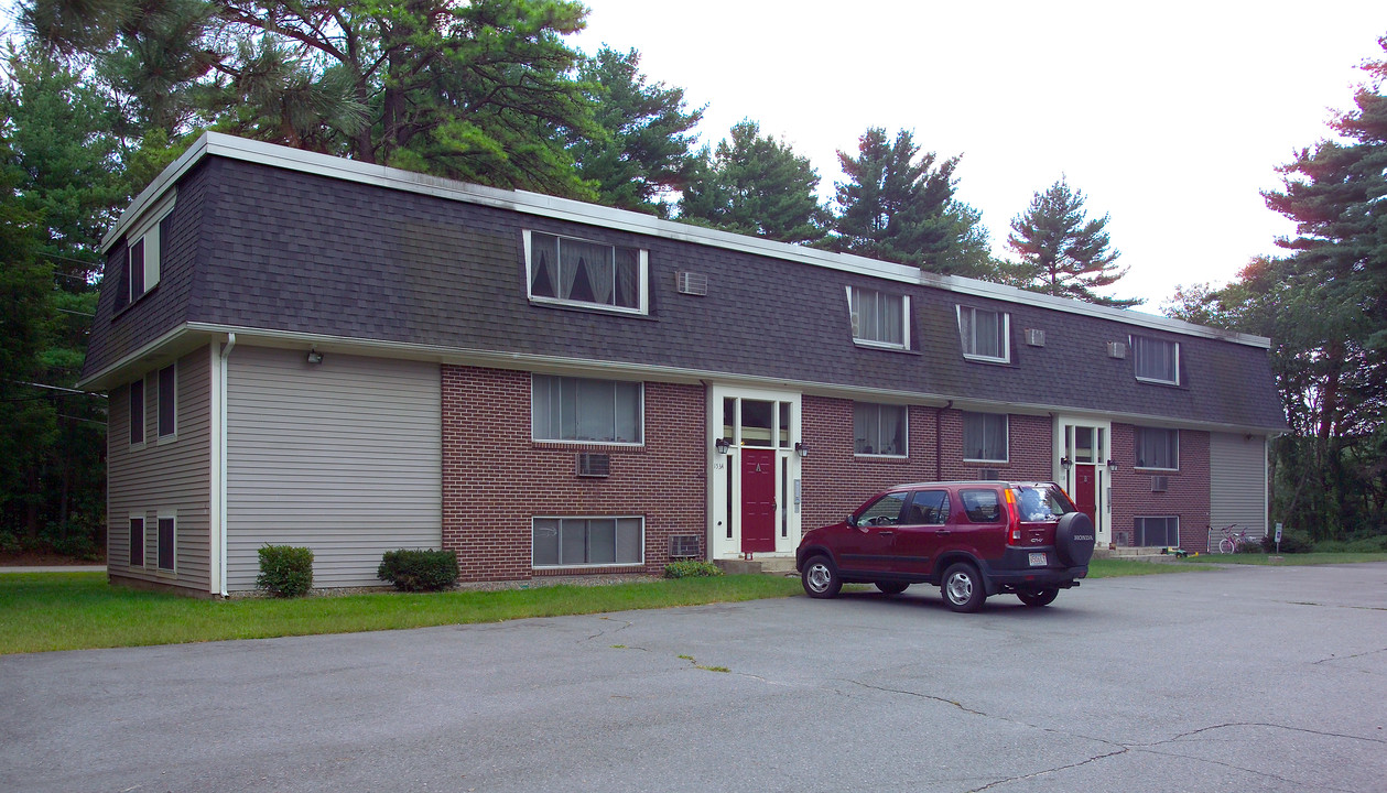 151-153 Chestnut St in Foxboro, MA - Building Photo