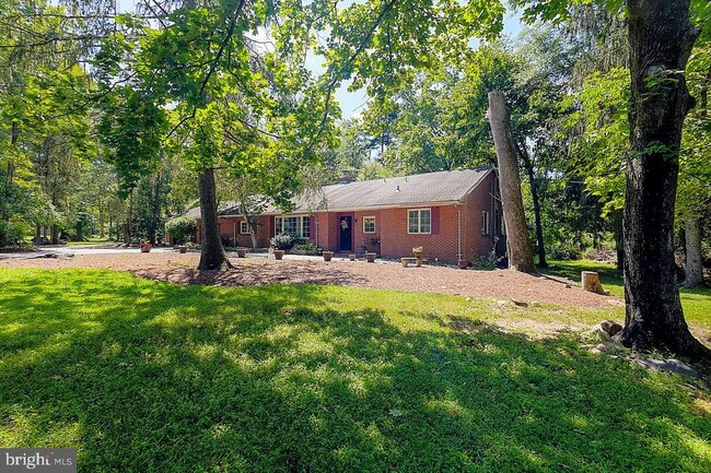 property at 269 Raymond Rd