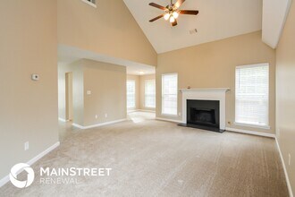 5014 River Overlook Way in Stonecrest, GA - Foto de edificio - Building Photo