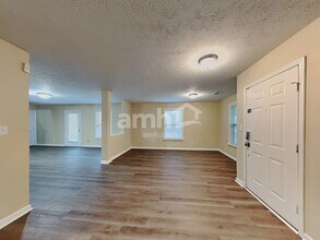 2324 Blackthorn Dr in Franklin, IN - Building Photo - Building Photo