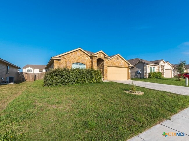 216 Teron Dr in San Marcos, TX - Building Photo - Building Photo