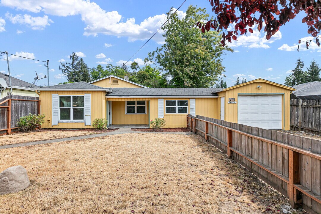 1975 Taney St in Eugene, OR - Building Photo