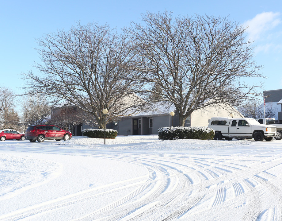 Emerald Court Apartments in Chittenango, NY - Building Photo