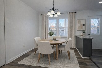 2353 Oxford Way in The Village, OK - Building Photo - Building Photo