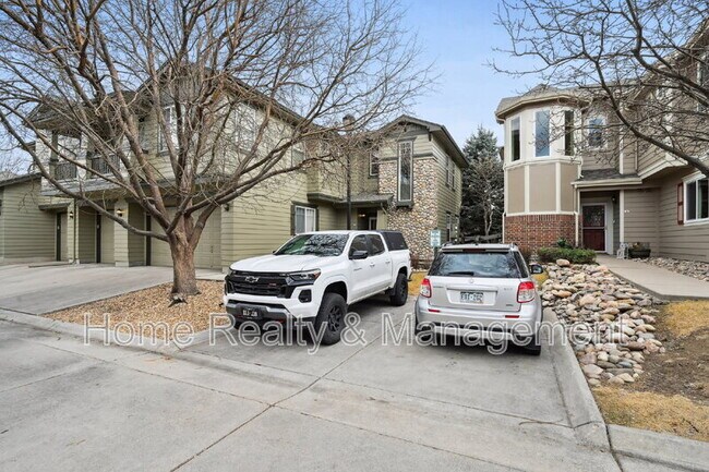 12923 Grant Cir E in Thornton, CO - Foto de edificio - Building Photo