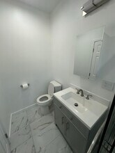 13611 Crewe St in Los Angeles, CA - Building Photo - Building Photo