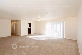 4546 W Ave L-10 in Lancaster, CA - Building Photo - Building Photo