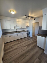 11640 124 St NW in Edmonton, AB - Building Photo - Building Photo