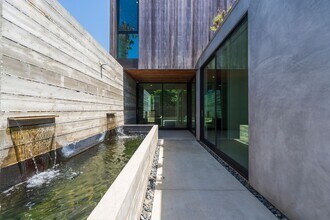 762 Rosecrans Ave in Manhattan Beach, CA - Building Photo - Building Photo