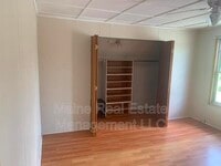 589 Main St photo'
