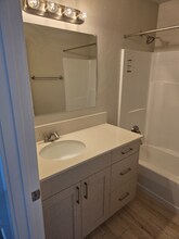 6737 Saxton Ave in Boise, ID - Foto de edificio - Building Photo