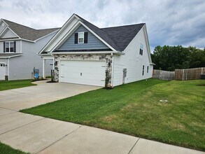 147 Dublin Lp in Grovetown, GA - Building Photo - Building Photo