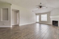 10527 Friars Hill photo'