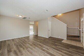 6736 Meadowcrest Dr in Arlington, TX - Building Photo - Building Photo