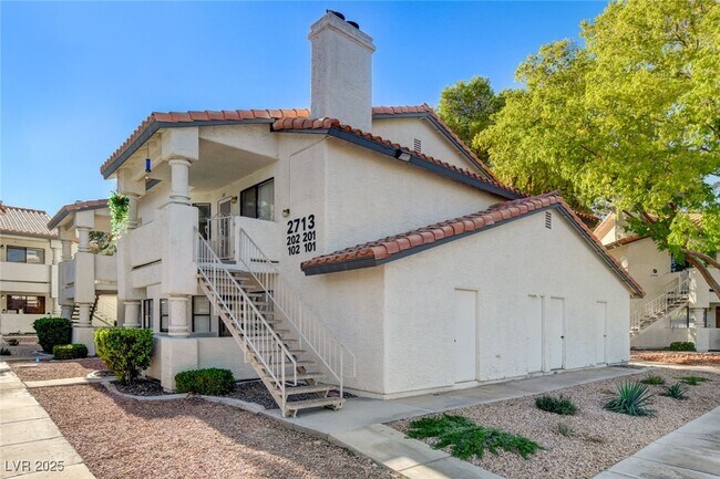 2713 Otter Creek Ct in Las Vegas, NV - Building Photo - Building Photo