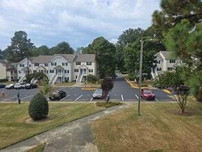 134 Schultz St in Chapel Hill, NC - Building Photo - Building Photo