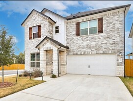 13006 Bloomington Dr in Austin, TX - Building Photo