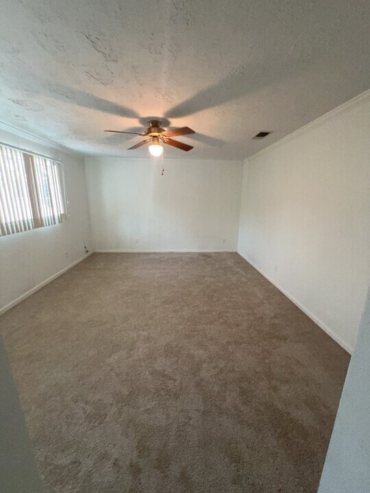 2972 Gessner Rd in Houston, TX - Building Photo