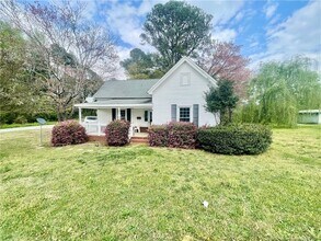 303 N 13th St in Erwin, NC - Building Photo - Building Photo